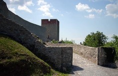 Medvedgrad - ulaz u grad
