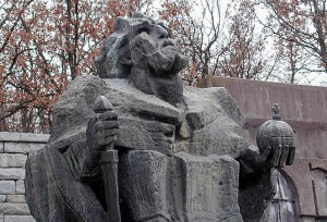 Nikola Gruev, kip bugarskog kralja Samuila
