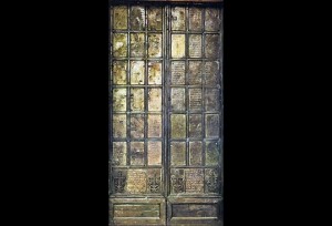 Bronze doors, Montecassino